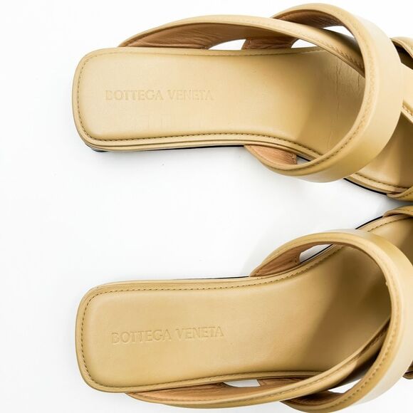 Bottega Veneta Neutral Leather Slides Sandals Flats EU 38 US 8 - Picture 10 of 11